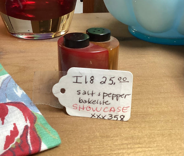 Bakelite Salt & Pepper Shaker Set