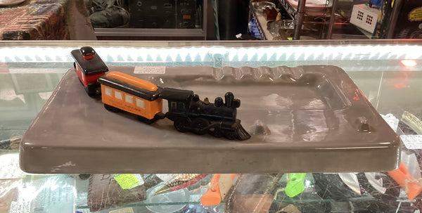 Holland Mold Ceramic Train Ashtray