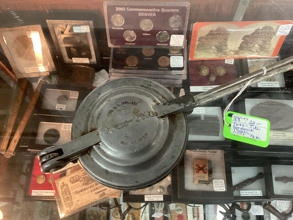 Toas-Tite Vintage Hand Held Sandwich Grill