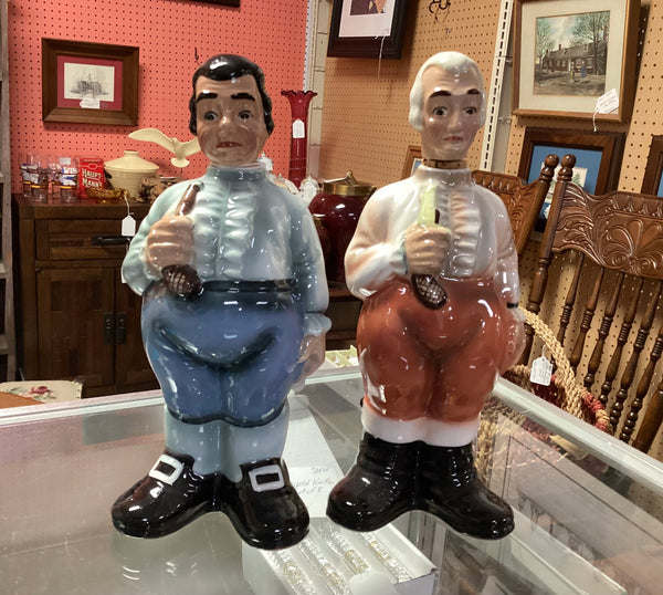 Pair Figural Dueling Decanters Made in Japan #5021