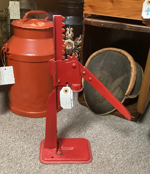 Cast Iron Adjustable Bottle Capper