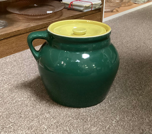 Hall Green and Yellow Bean Pot #783