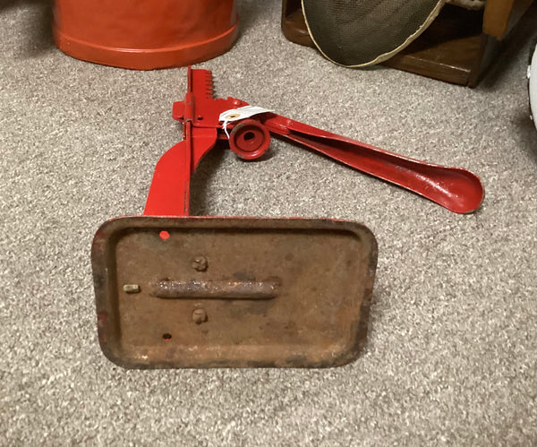 Cast Iron Adjustable Bottle Capper