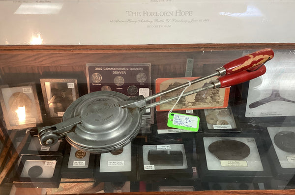 Toas-Tite Vintage Hand Held Sandwich Grill