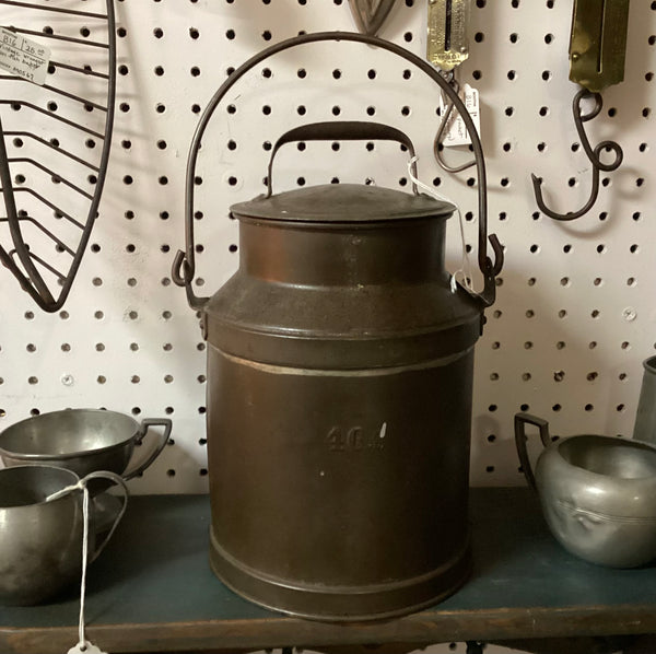 Vintage 4 Quart Milk Can