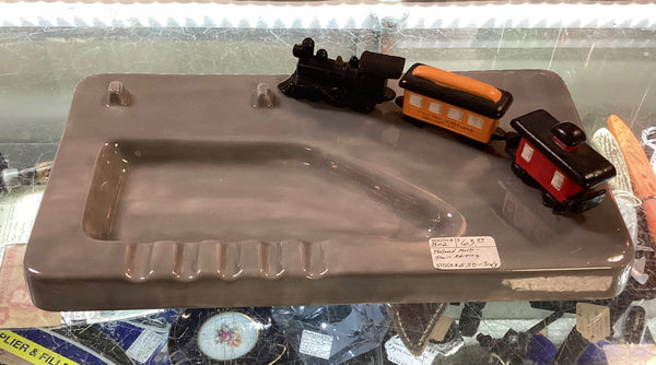 Holland Mold Ceramic Train Ashtray