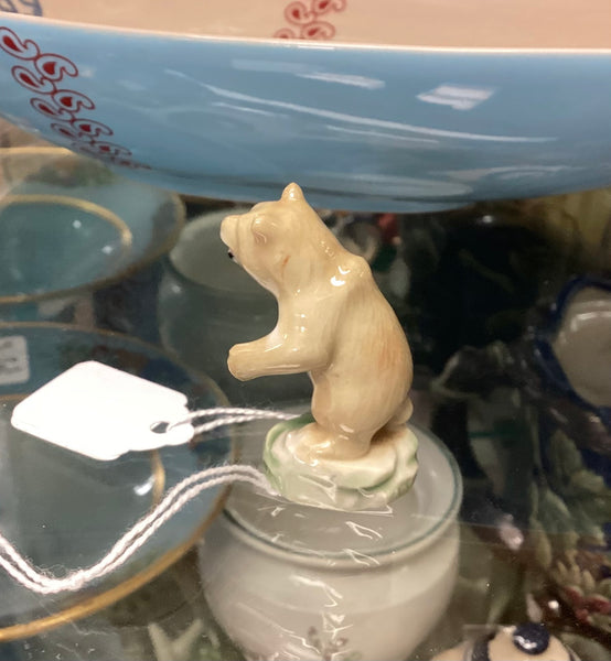 Wade Whimsies Vintage 1950’s Grizzly Bear Miniature Figurine