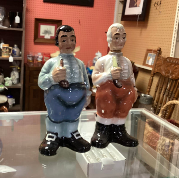 Pair Figural Dueling Decanters Made in Japan #5021