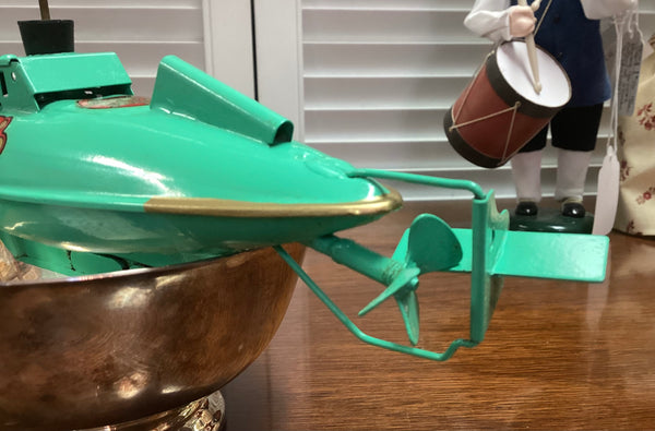 Walt  Disney 20,000 Leagues Under the Sea Nautilus Toy Submarine Sutcliffe Model