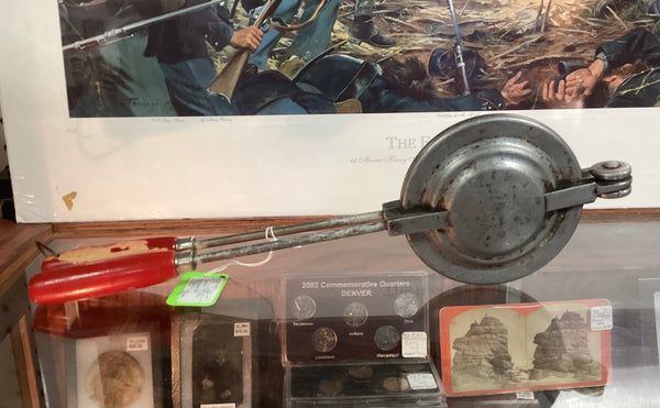 Toas-Tite Vintage Hand Held Sandwich Grill