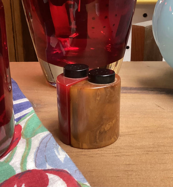 Bakelite Salt & Pepper Shaker Set