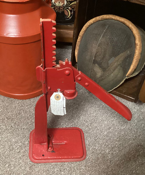 Cast Iron Adjustable Bottle Capper