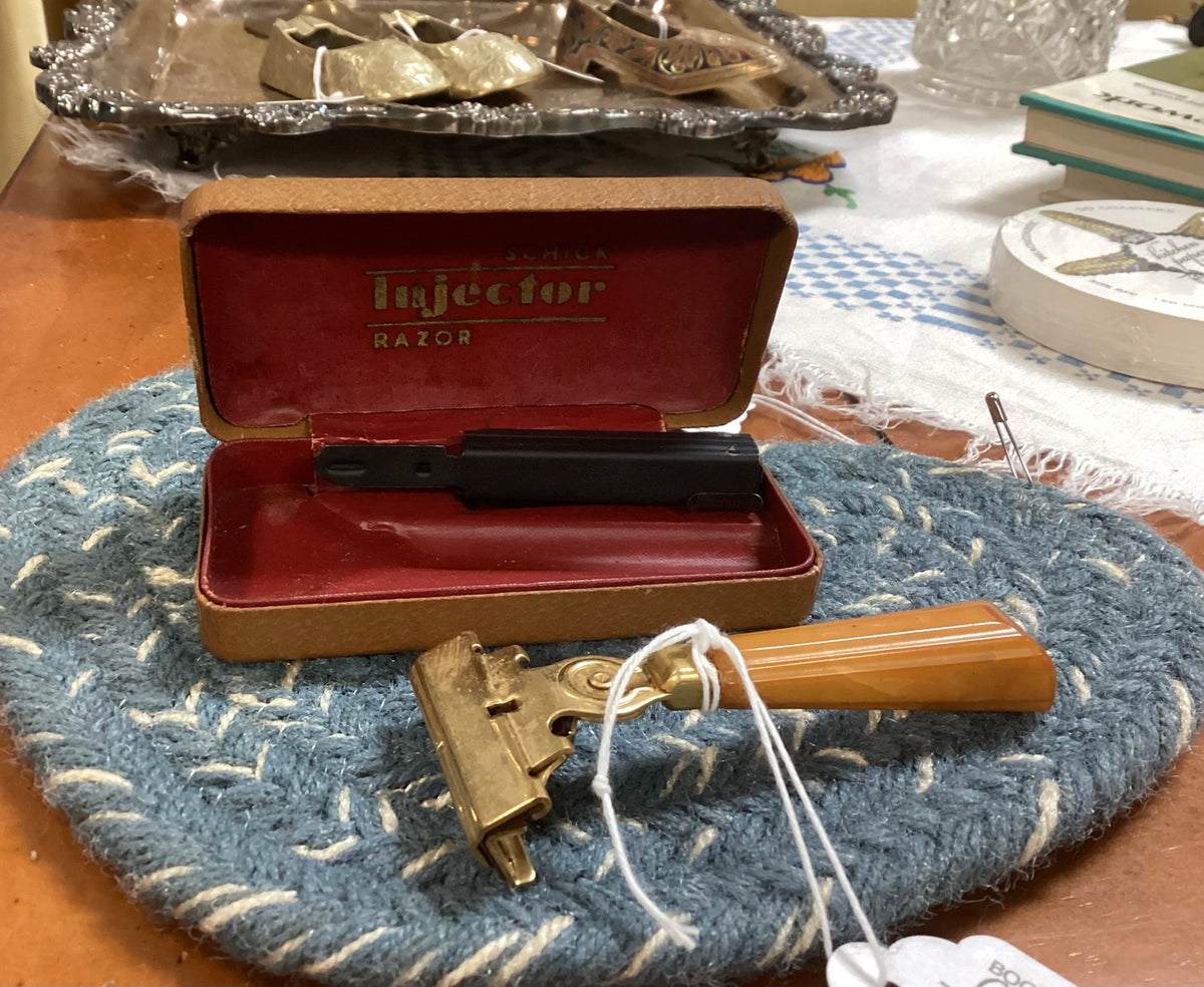 Schick Vintage Injector Razor w/ Bakelite Handle – Williamsburg