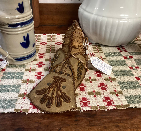 Iroquois Stitched Beaded Bird Whimsy Pin Cushion