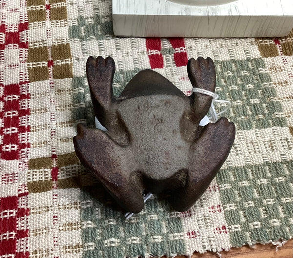 Virginia Metalcrafters Black Cast Iron Frog Paperweight