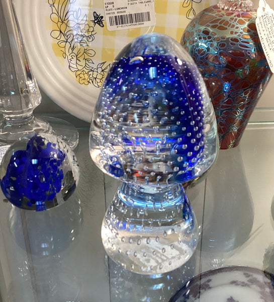 Lee Wynkoop Glass Controlled Bubble Mushroom Paperweight