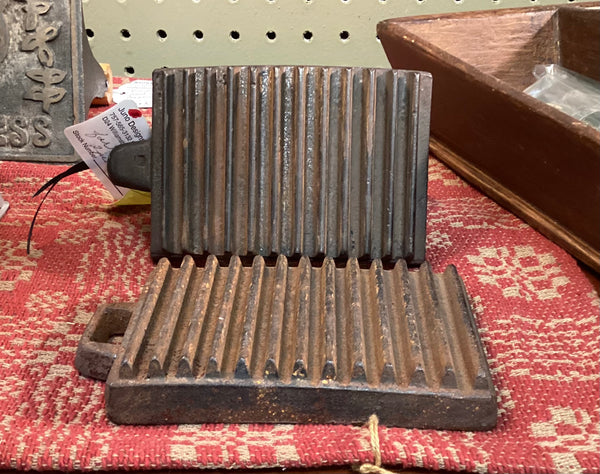 Antique 19th Century 2-Piece Fluting Iron