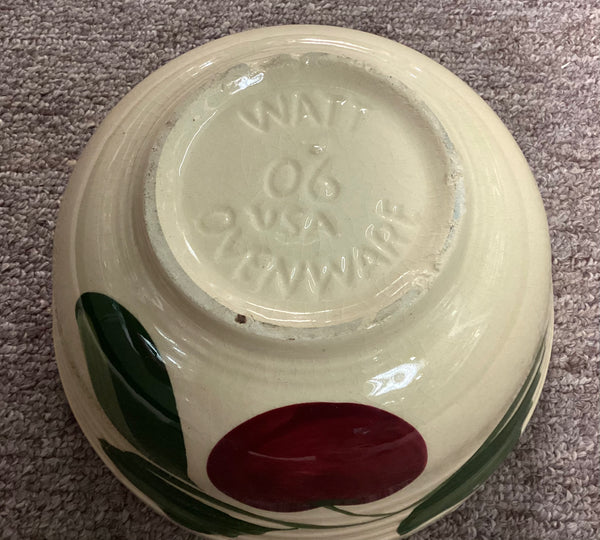 Watt Apple 6 1/4" Ribbed Bowl