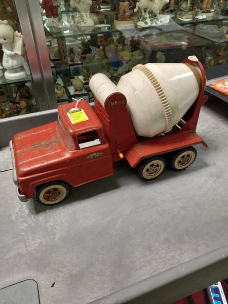 Tonka Toy Concrete Mixer Truck