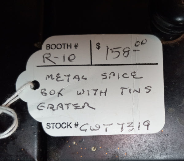 Kreamer Metal Spice Box with Grater