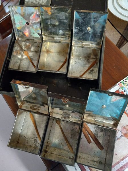 Kreamer Metal Spice Box with Grater