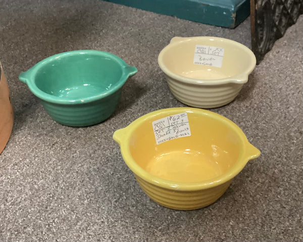 3-Piece Set Vintage 5" Bauer Pottery Lug Handled Bowls