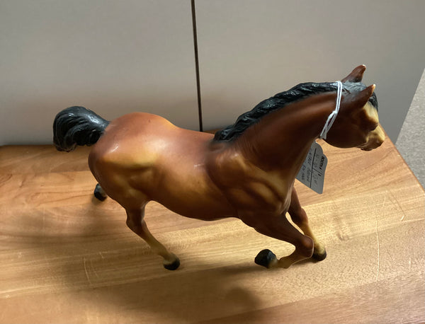 Breyer Vintage 1960’s Running Bay Mare