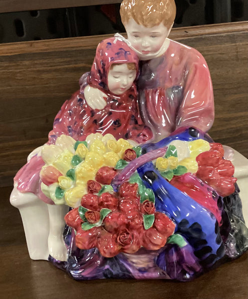 Royal Doulton Flower Seller’s Children Figurine #1342
