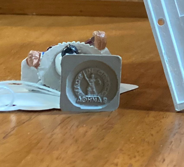 Vintage Aohna 3 Piece Toy Guard Shack & Euzone Soldiers