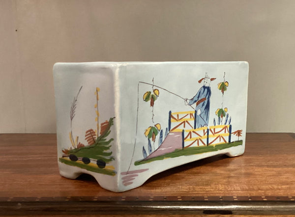 Delft Williamsburg Restoration Asian Fisherman Flower Brick