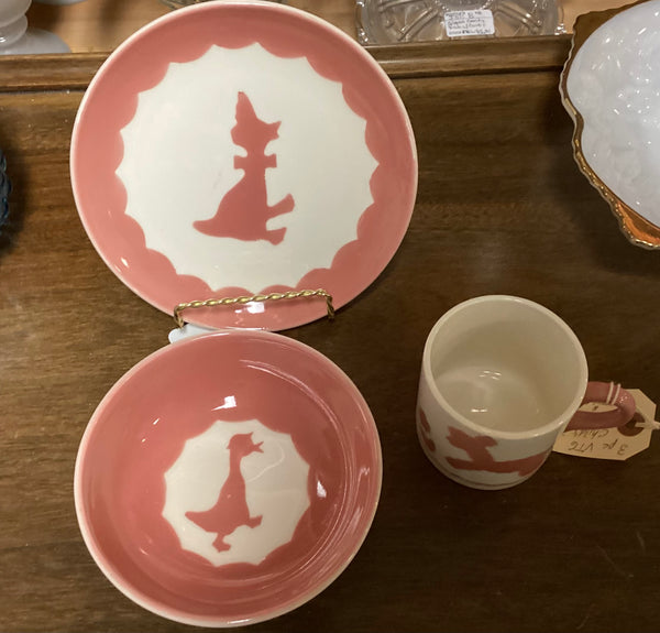 Vintage Continental Kilns Pink & White Child’s 3-Piece Breakfast Set