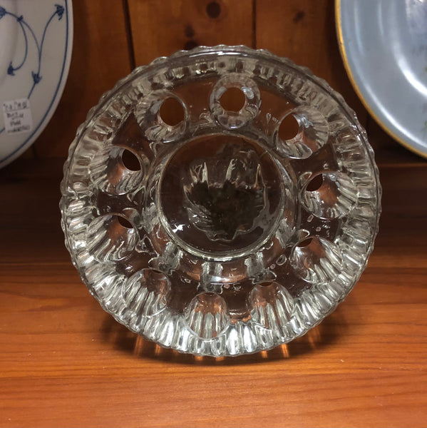 Cambridge Glass Bashful Charlotte Vintage Figural Flower Frog