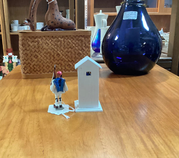 Vintage Aohna 3 Piece Toy Guard Shack & Euzone Soldiers