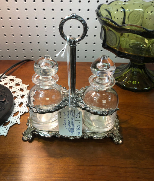 Wilcox International Silver Oil & Vinegar Cruet Set