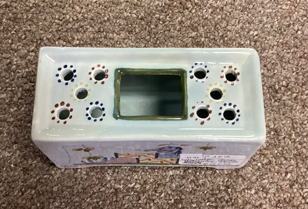 Delft Williamsburg Restoration Asian Fisherman Flower Brick