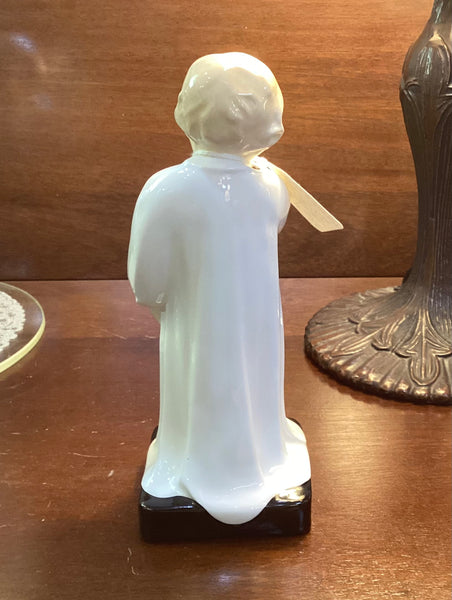 Royal Doulton “Darling" Figurine H.N 1319
