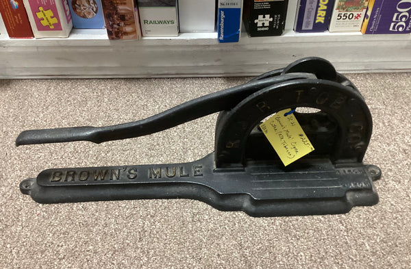 RJR Tobacco Co. Brown’s Mule Cigar Cutter