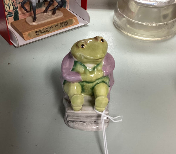 Beatrix Potter Beswick 1974 Mr. Jackson Figurine