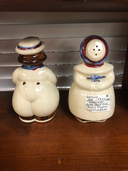 Shawnee Pottery Dutch Boy & Girl Salt & Pepper Set