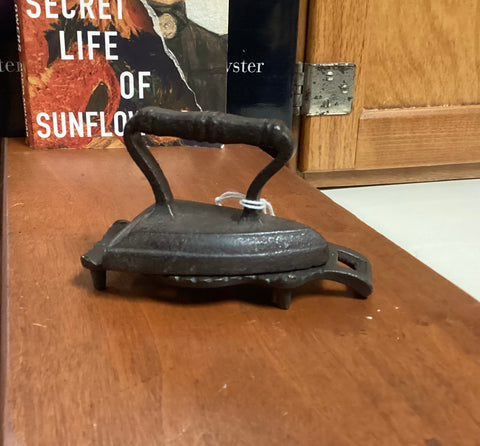 Antique Finishing Iron w/ Trivet