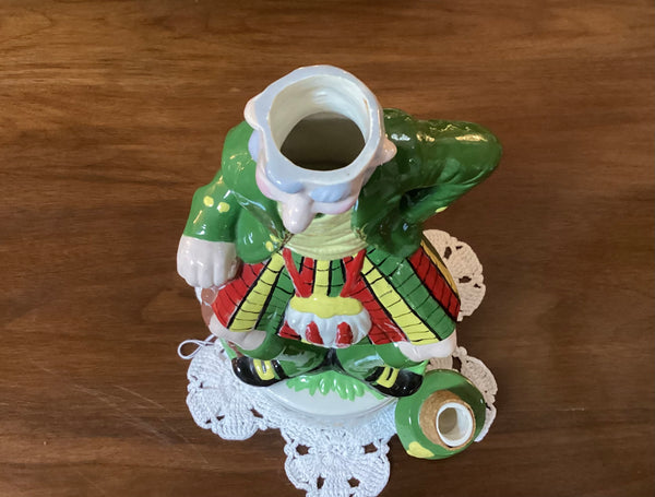 Alberta’s Molds Ceramic Figural Scotsman Scotch Decanter