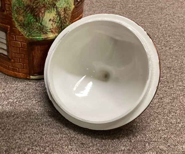 Price Kensington Ye Olde Cottage Biscuit Barrel w/ Lid