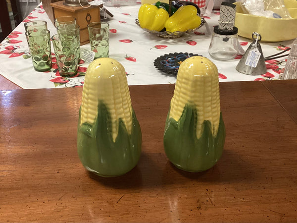 Shawnee Corn King Large Salt & Pepper Shakers