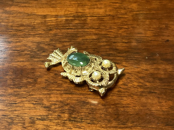 Victorian 10K Gold Owl Brooch w/ Nephrite Jade & Seed Pearls