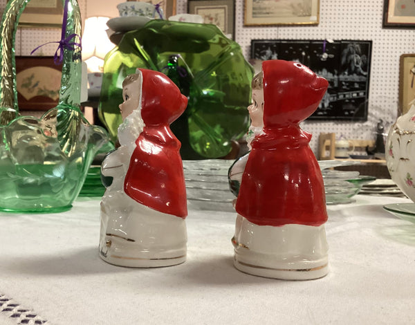 Relco Vintage Red Riding Hood Salt & Pepper Shaker Set Made in Japan