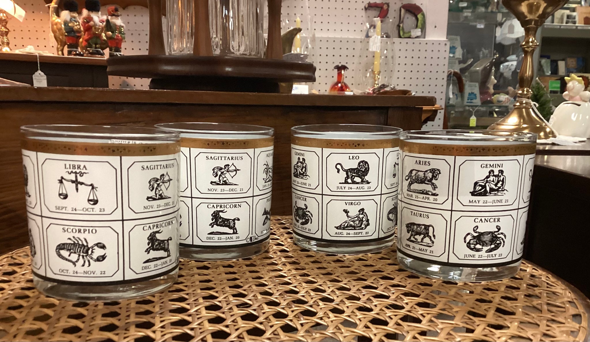 Set 4 Cera Zodiac On the Rocks Glasses