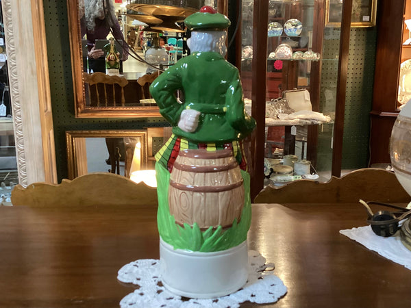 Alberta’s Molds Ceramic Figural Scotsman Scotch Decanter
