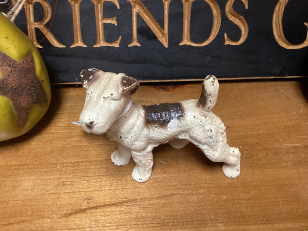 Hubley Miniature Painted Cast Iron Airedale Dog Figure