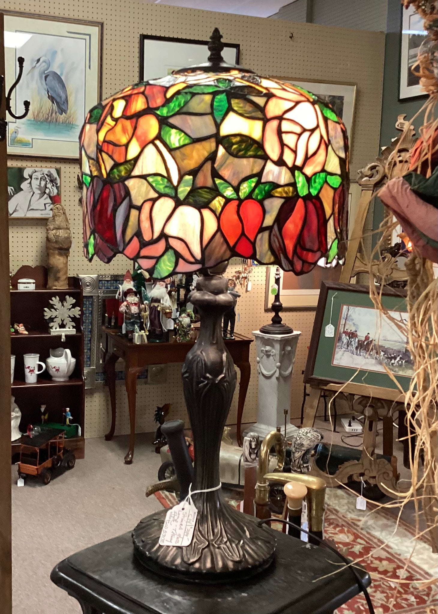 Tiffany Style Stained Glass Roses Table Lamp