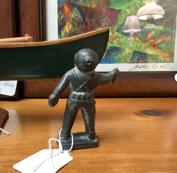 Vintage Lead Fish Aquarium Scuba Diver
